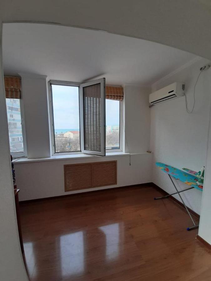 Flat at the seafront Apartman Aktau  Kültér fotó